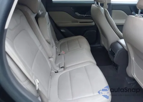 2023 Lincoln Corsair Standard z USA, uszkodzony, nr VIN 5LMCJ1DA0PUL03696